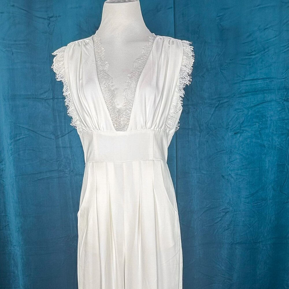 NWT Miami Fritz Lace Trim  Wide Leg Jumpsuit White - Picture 2 of 11